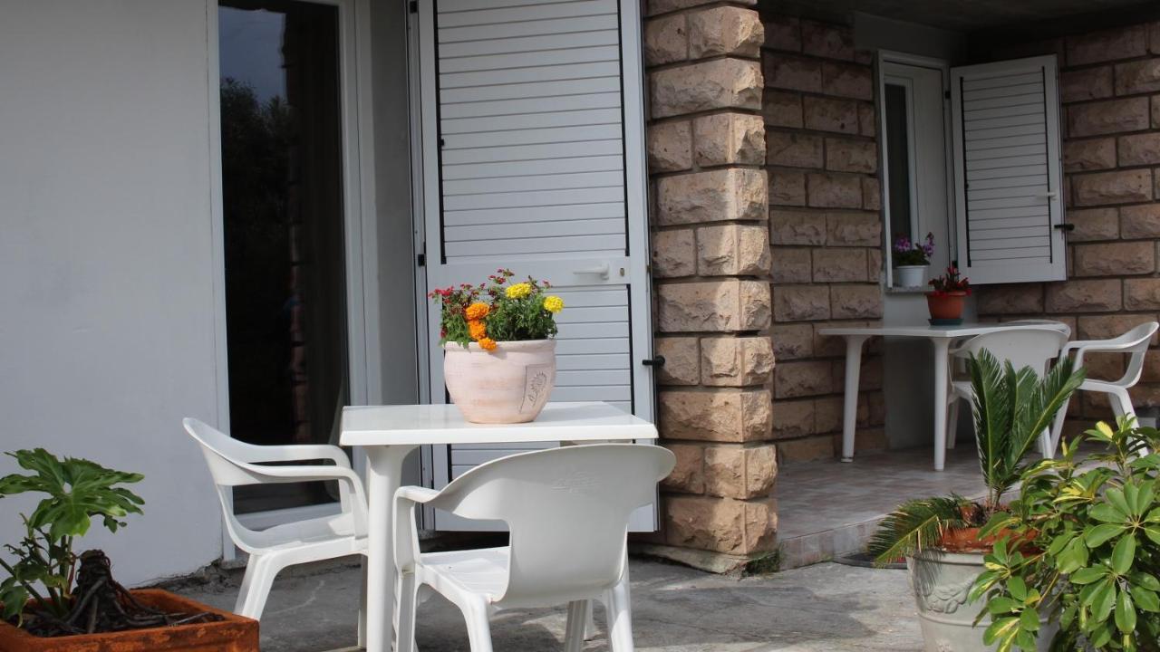 B&B Bassu Bosa Dış mekan fotoğraf